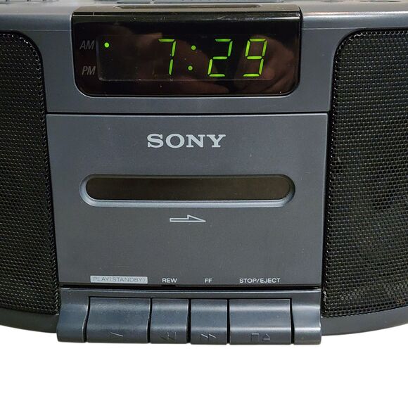 ​Sony Dream Machine ICF-CS650 AM/FM Dual Alarm Clock Radio Cassette Player Retro - Picture 2 of 11